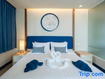 Phuket Boat Quay - 81