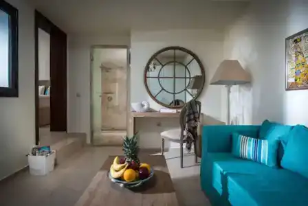 Creta Blue Boutique - 127