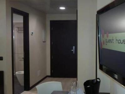 Guest House Residence - 4