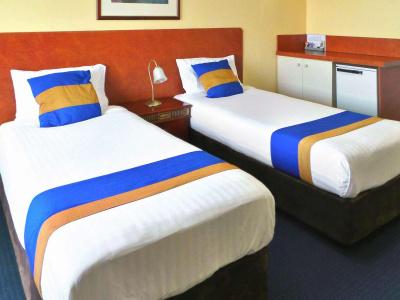 ibis Styles - 2