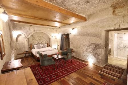 Sarnich Cave Suites - 65