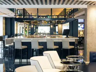 Mercure Jardines de Albia - 37