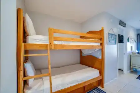 Splash Beach by Panhandle Getaways - 385