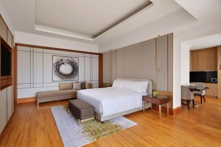 The Ritz-Carlton Jakarta, Mega Kuningan - 6