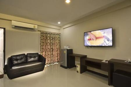 Gold Airport Suites - 50