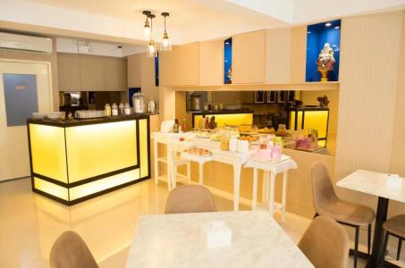 Le Bonheur Poshtel - 22