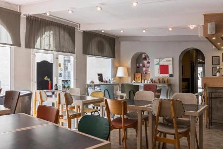 Hôtel Edmond Rostand - 12