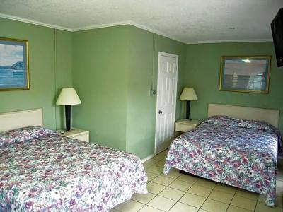 Bayfront Cottages - 26