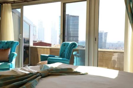 A Palace Suites - 132
