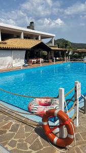 Ihs Le Zagare Resort - 35