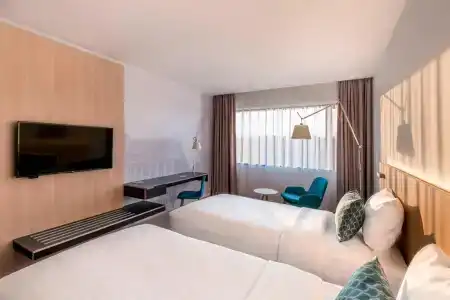 Courtyard by Marriott Brno - 5