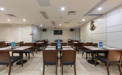 Guangzhou Seaman Club - 23