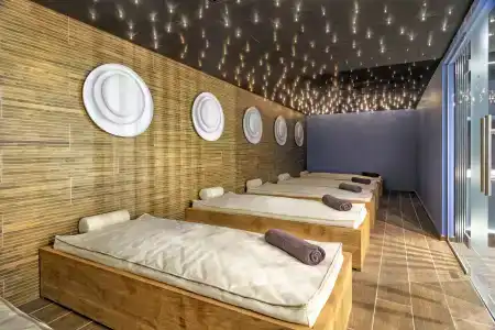 Crowne Plaza - Borjomi, An Ihg - 37