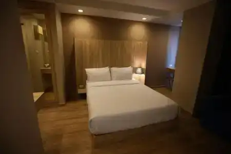 Baan Tanwa - MRT Ratchadapisek - 72