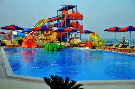 Hawaii Caesar Dreams Resort and Aqua Park - Families and Couples - 10