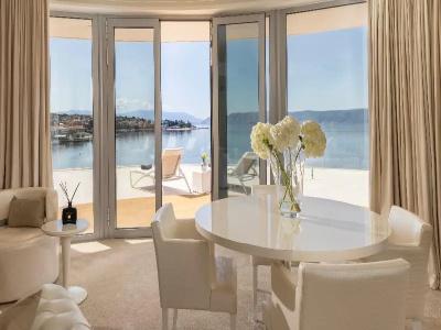 Luxury Amabilis - 151