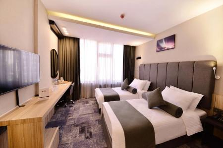 Best Western Plus Center - 1