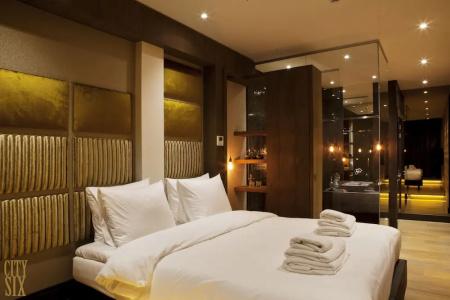 Manzo's Suites - 53