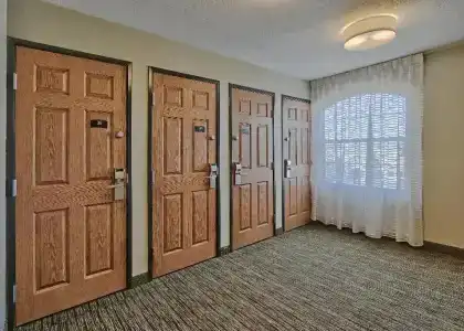 Staybridge Suites North, an IHG - 12