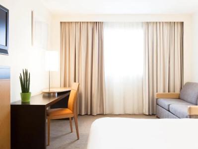 Novotel Nantes Centre Bord de Loire - 69