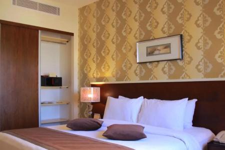 City Rose Suites - 107