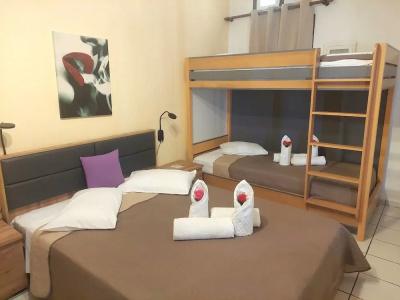 Evelina Pension! - 193