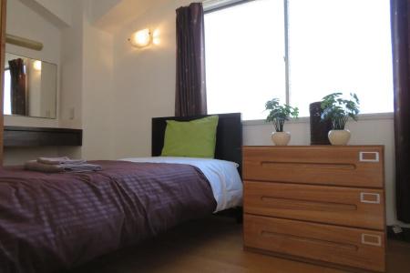 Sea View Court - 18