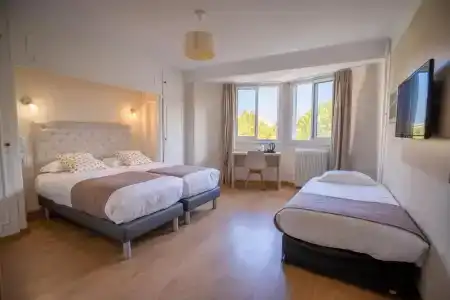 Hôtel Mondial - 27