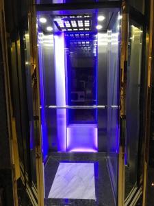 Sky Palace Boutique - 13