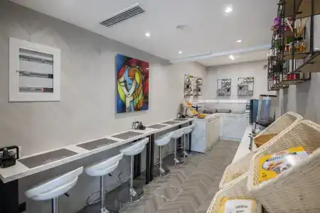 Central Boutique by naoussa hills adults only - 19