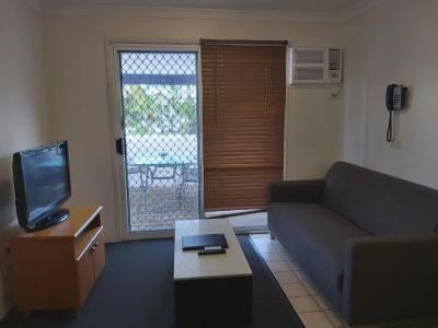 Cosmopolitan & Serviced Apartments - 80