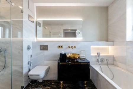 Fourty Three Luxury Serviced - 45