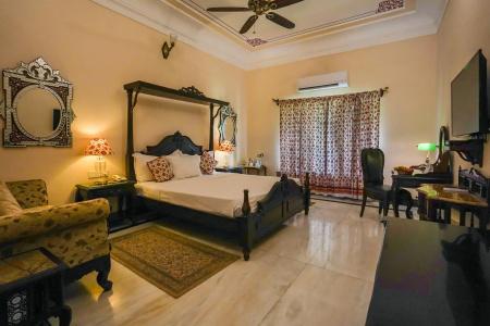Khas Bagh - 2