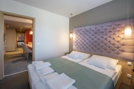 Onyx Luxury - 61