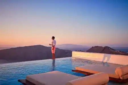 Astra Suites - 438