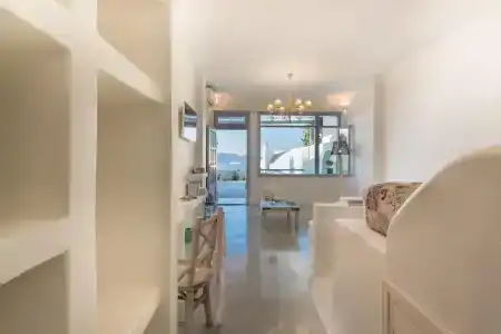 Black Diamond Suites - 21
