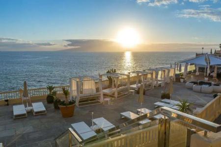 Pearly Grey Ocean Club & Suites - 14