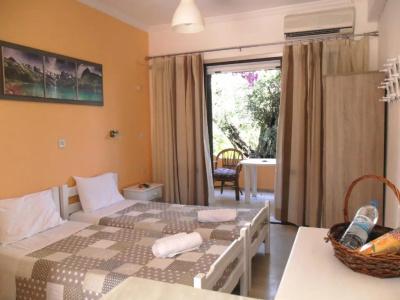 Marilena & Studios - 25