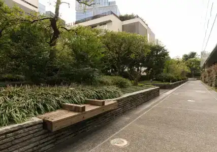 Toshi Center - 36