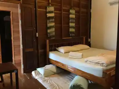 Huan Kum Huk - 29