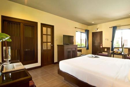 Rose Bay Resort - 27