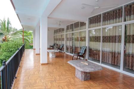 OYO 328 Machan Lanka - 12