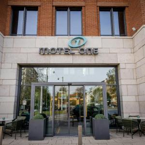 Motel One Wiesbaden - 33