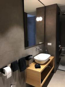 golden suites 50 - 21