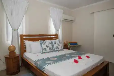 Hillside Retreat - 20