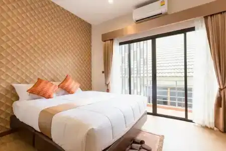 777 Food & Bed - 22