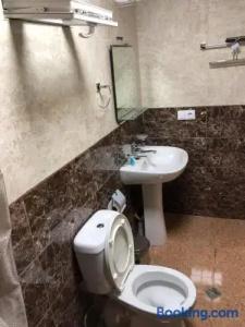 Daviti Tbilisi - 8