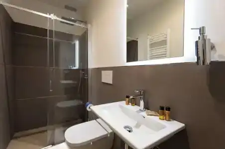 Florence Luxury Suites and Wellness - 27
