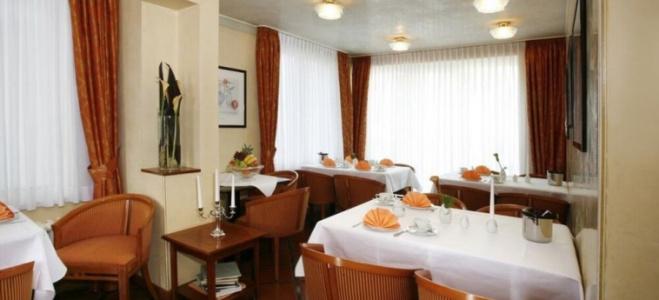 Regina -Garni Köln - 18