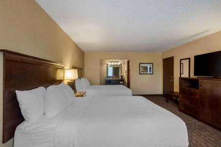 Best Western Inn of the Ozarks - 48